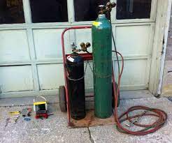 Oxyacetylene torches are the most common heating source, using acetylene as the main fuel in combination with oxygen to generate the highest conventional flame spraying was first developed in 1910 (davis, 2004) and is still widely used. Tools Oxy Acetylene Torch Gas Welder