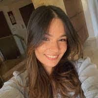 Sabrina Weir's Instagram, Twitter & Facebook