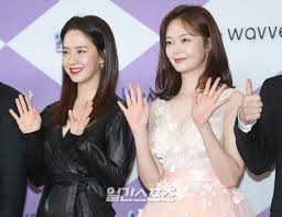 그리고 전소민, 임수향이 총 16개로 공동 2위가 되었다. í¬í†  ì†¡ì§€íš¨ ì „ì†Œë¯¼ ê¾¸ë¯¸ë©´ ìš°ë¦¬ë„ ì—¬ì‹  ì¤'ì•™ì¼ë³´