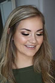 Alaina Owen's Instagram, Twitter & Facebook