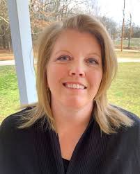 Andrea Bruner's Instagram, Twitter & Facebook