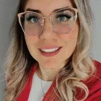 Adriana Hubert's Instagram, Twitter & Facebook