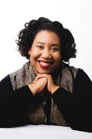 Deana Perry's Instagram, Twitter & Facebook