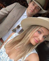 summer takeover💐🐎🏔️🌿🌊