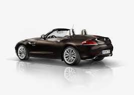 Bmw S Z4 Roadster Gets A Modern Update Bmw Z4 Bmw Roadsters