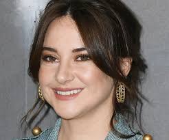 She had suggested in the past that she wouldn't be interested in reprising the role on the small screen. Shailene Woodley Net Worth 2021 Age Height Weight Boyfriend Dating Bio Wiki Wealthy Persons