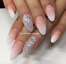 Nails French Glitter Nagelideen Nagellackfarbe Nagel Hochzeit