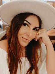 Sylvia Alegria's Instagram, Twitter & Facebook