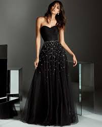 Forniamo una enorme selezione di abiti da cerimonia corti a buon mercato per la tua scelta. Vendita Pronovias Abiti Da Cerimonia 2020 E Magazzino