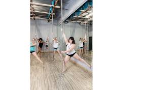 Alors pourquoi ne pas vous lancer ? Pole Fitness Classes By Altitude Fitness Highland Village In Lewisville Tx Alignable