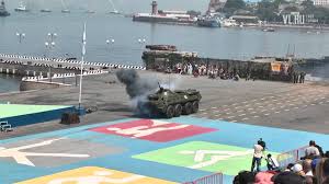 Парад в честь дня вмф прошел на камчатке. Vl Ru Den Vmf Vo Vladivostoke Youtube