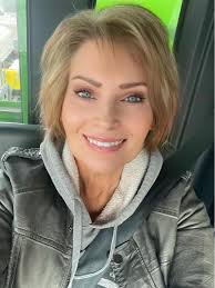 What is the best order to read the books with holly gibney in?