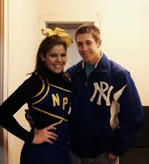 2024 Intercultural Awards presented Sonia Lizardo (BA '07) with the 2024  Outstanding Intercultural Alumni Award. Sonia is Assistant Dean of Students  in the Physical Sciences Division at the University of Chicago. Her