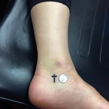 A natural pineapple tattoo that seems to be real will look appealing when inked at ankle or inner elbow. 50 Unique Small Cross Tattoo Designs Simple And Lovely Yet Meaningful