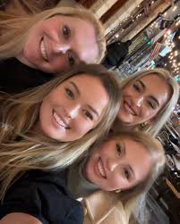 Sarah Scott” Woolard (@ssstuartw) • Instagram photos and videos