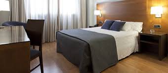 This design hotel is set in torrejón de ardoz, 12.4 miles from central madrid. Buche Das Hotel Avant Aeropuerto Jetzt Stundenweise In Torrejon De Ardoz Byhours