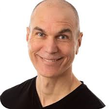 The 16 Best Product Management Books 2025: Chosen by Experts