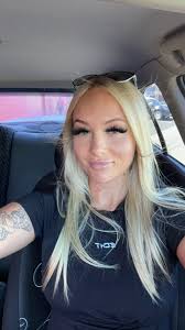 Adelaide, Do you want my personal number?😏😏