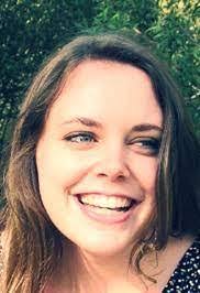 Leona Tuttle's Instagram, Twitter & Facebook