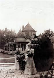 The Old Stamps Home Collierville Tennessee Built By W W Mcginnis The Float Was From The Cheese Carnival In 1939 Collierville Special Places Old Stamps