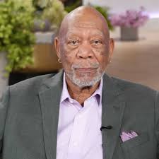Is Morgan Freeman Missing a Hand? Health Update