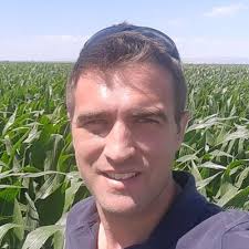 Mauricio Juan (@MauricioJuan77)