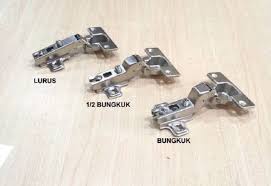 Kusen untuk tempat tinggal atau rumah biasanya terbuat dari kayu atau logam. 45 Engsel Jendela Harga Aluminium Kayu Kupu Kupu