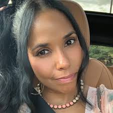 Fashion Influencers Over 40