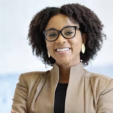 Noelle Boyd's Instagram, Twitter & Facebook