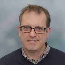 The hyperluminous X‐ray source population