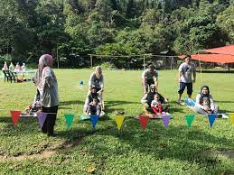 We've rounded up stunning janda baik resorts, homestays and chalets so you can have the best nature retreat in malaysia! Family Day 2018 Kami Di Santai Riverside Janda Baik Pahang Memang Santaiiiii