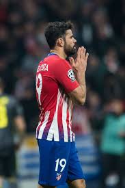 Diego costa comincia la sua carriera militando nelle giovanili del barcelona esportivo capela, una piccola squadra brasiliana dello stato di san paolo. Diego Costa Of Atletico Madrid Gestures During The Uefa Champions Atletico Madrid Club Atletico De Madrid Madrid