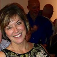 Julie Reising's Instagram, Twitter & Facebook