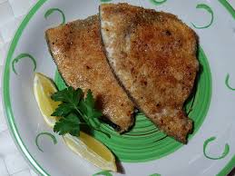 Ricetta facile per un pesce morbido e ricco di gusto. Pesce Spada Panato Al Limone Profumo Di Bisc