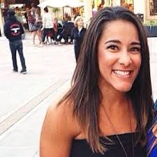 Melissa Glaze's Instagram, Twitter & Facebook