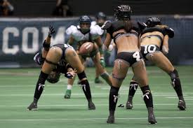 Auslöser ist ein foto, das sie bei der ausübung ihres sports zeigt. Legends Football League American Football Com