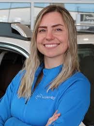 Erika Kellogg's Instagram, Twitter & Facebook