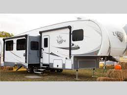 By the end of the 1880s the innovation of barbed wire and increased settlement had. Review Of The Open Range Light Rv Bt Camper Rv Blog