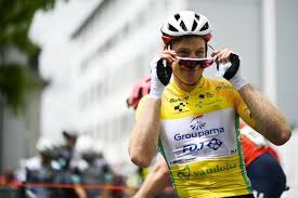 Stefan küng wins opening time trial. Tour De Suisse Stefan Kung Bleibt Im Gelben Trikot