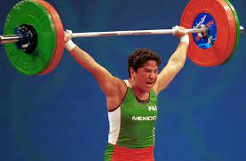 La artista murió tras sufrir una recaída fulminante del cáncer seno que la. El Tragico Final De Soraya Jimenez El Primer Oro Femenil Para Mexico En Juegos Olimpicos