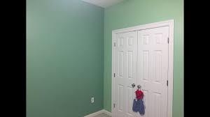 Sherwin williams cuenta con varias tiendas en todo el país, clic aquí para descubrir la tienda más cercana a ti. Sherwin Williams Emerald Paint Jardin And Nurture Green Youtube
