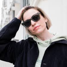 Очки Komono Bobby Musk Silver Rim цвет Серый купить в интернет магазине  Friend Function