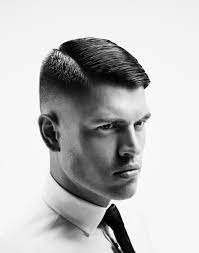 Ecco quali sono i tagli preferiti e quelli adatti alla forma del tuo viso. Pin On Cut Man Taglio Uomo