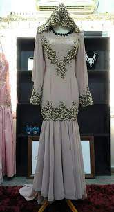Tempat ini sangat sesuai untuk keluarga yang ramai anak untuk membeli baju seperti baju melayu, baju kurung, tudung, jubah memang murah di sini. Baju Kahwin Gm Klang