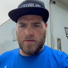 Petite capsule lavage avant le remontage du 350z de pratique 🧼🧽🏎️ #drift  #drifting #fun #racecar #race #horsepower #lifestyle #350z #350zdrift  #pressurewashing #clean