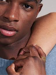 Syna Yellow Gold quality Rhodolite Garnet Ring