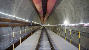Konstruksi jembatan tersebut memiliki tinggi lebih dari 60 meter dan panjang 160 meter tipe balance cantilever serta dikerjakan dengan metode cor di tempat menggunakan alat form traveler selama 14 bulan. Kereta Cepat Jakarta Bandung Punya 13 Tunnel 8 Terowongan Sudah Tembus Bisnis Liputan6 Com