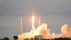Spacex launches nasa astronauts on recycled rocket for first time. Spacex Rocket Launch Successful Satellite Deployed