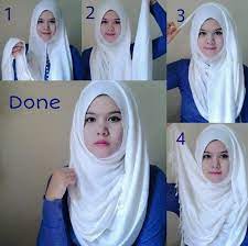 Maka dari itu, berhijab sebaiknya yang simpel dan tidak memakan banyak waktu. Tutorial Wearing Veil 12 Tutorial Wearing Veil Square Simple And Practical