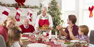 Noël en famille est le titre du dixième épisode de la cinquième saison de la série. 10 Conseils Pour Passer Un Bon Noel En Famille